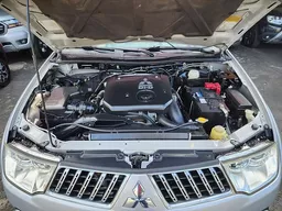 Mitsubishi Pajero Dakar