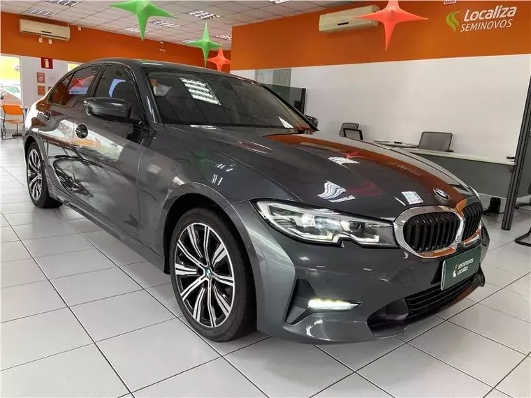 BMW 320i Cinza 3