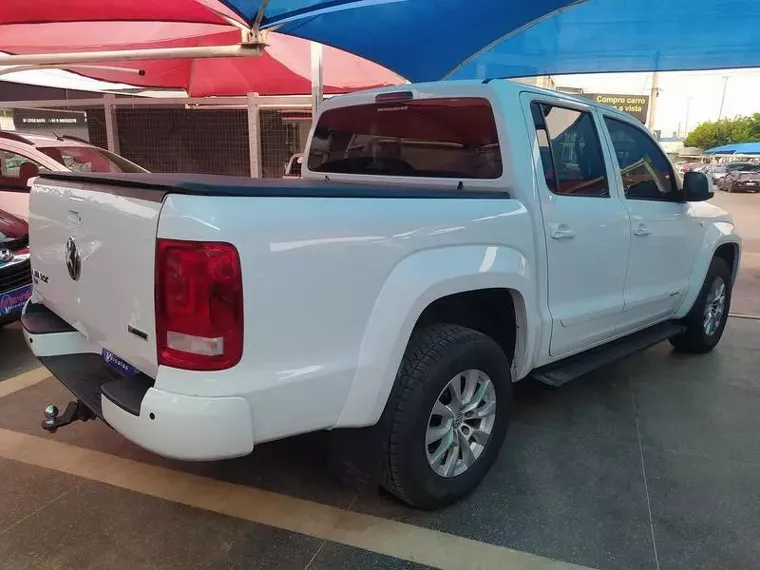 Volkswagen Amarok Branco 18