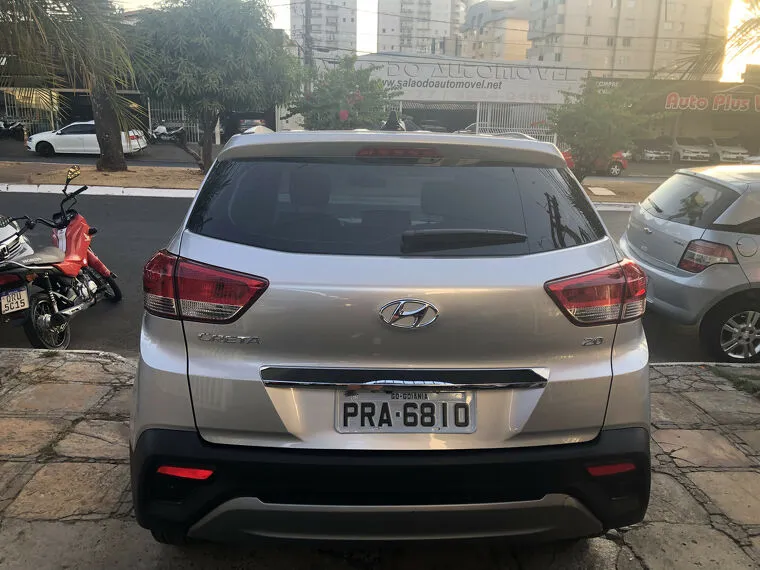 Hyundai Creta Cinza 7