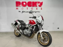 CB 1300