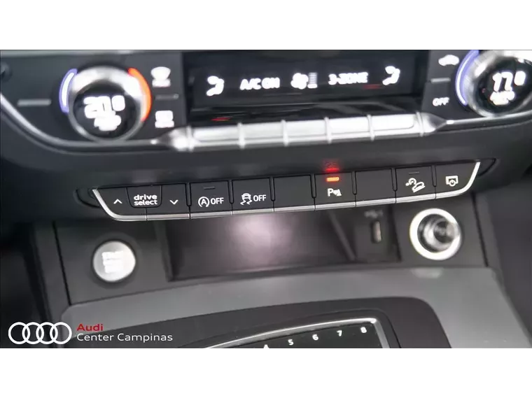 Audi Q5 Cinza 16