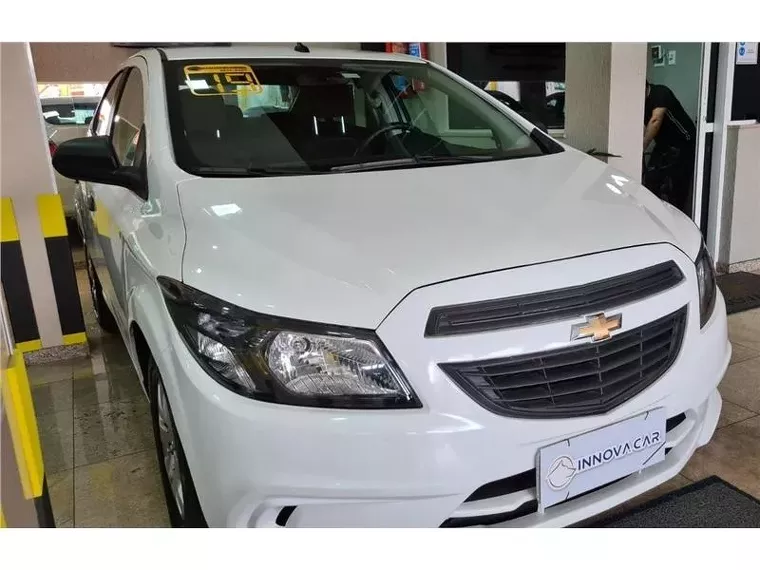 Chevrolet Prisma Branco 7