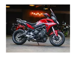 Tracer 900