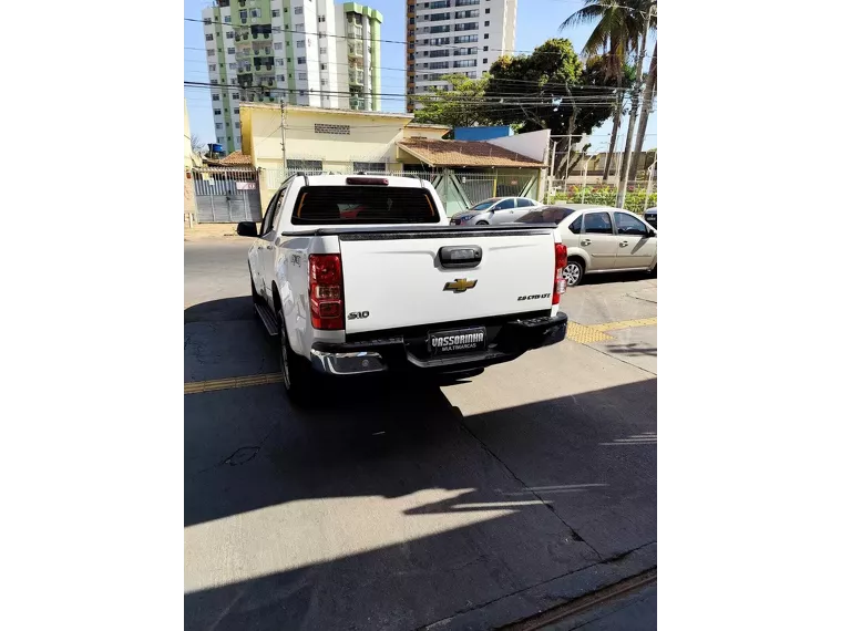 Chevrolet S10 Branco 7