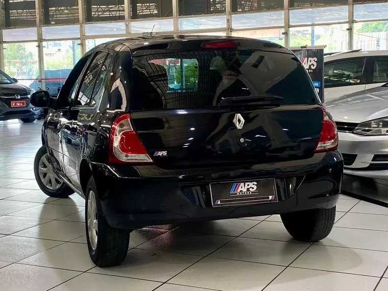 Renault Clio Preto 5