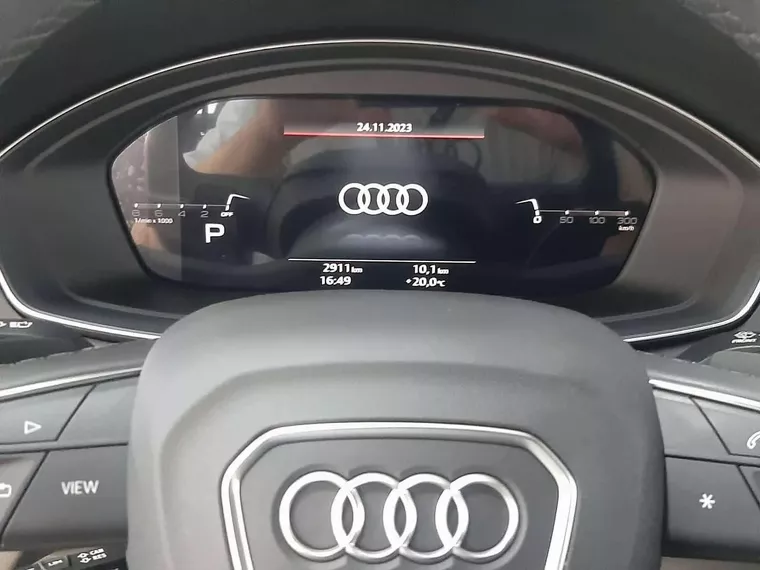 Audi Q5 Cinza 8