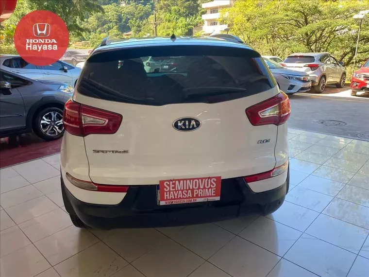 KIA Sportage Branco 8