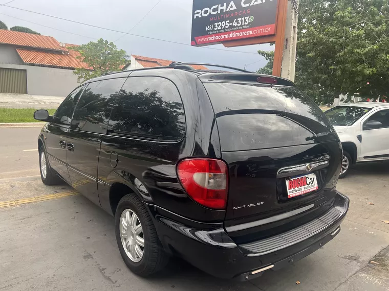 Chrysler Grand Caravan Preto 4