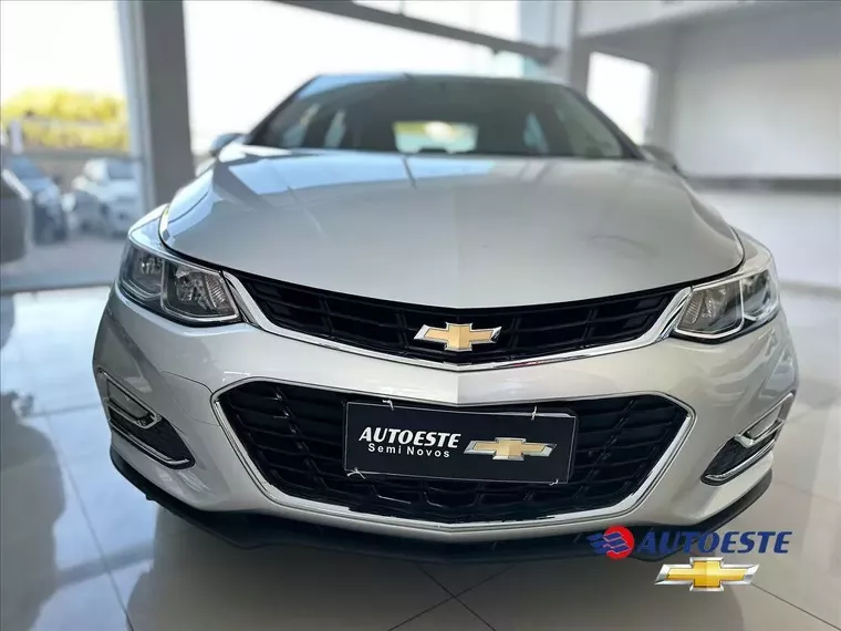 Chevrolet Cruze Prata 6