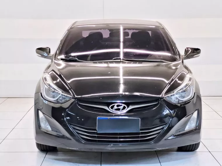 Hyundai Elantra Preto 3