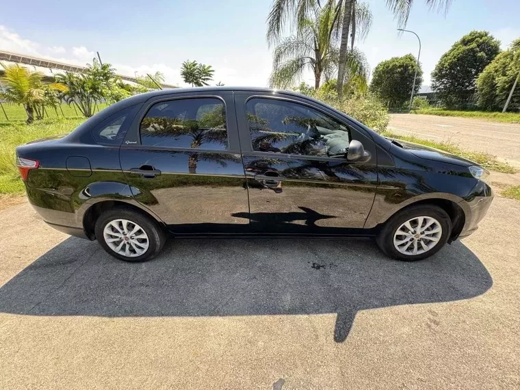 Fiat Grand Siena Preto 8