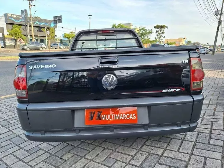 Volkswagen Saveiro Preto 2