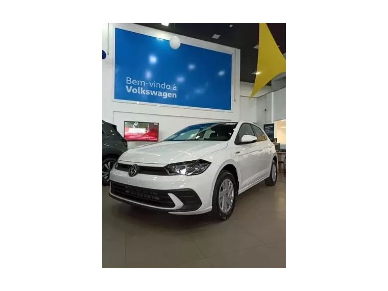 Volkswagen Polo Hatch Branco 1