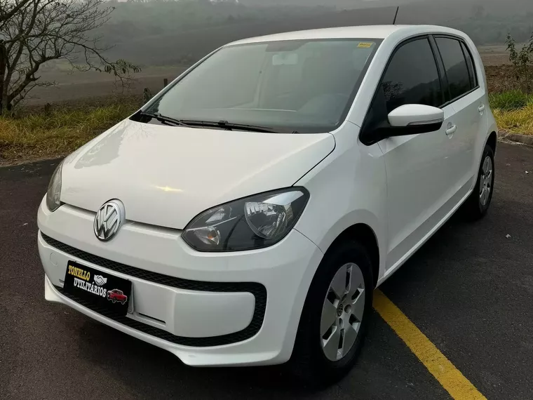 Volkswagen UP Branco 4