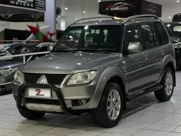 Mitsubishi Pajero TR4