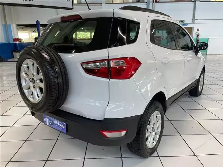 Ford Ecosport Branco 5