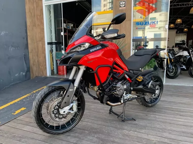 Ducati Multistrada Vermelho 2