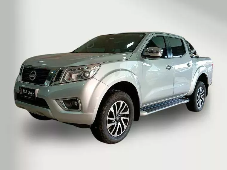 Nissan Frontier Prata 3