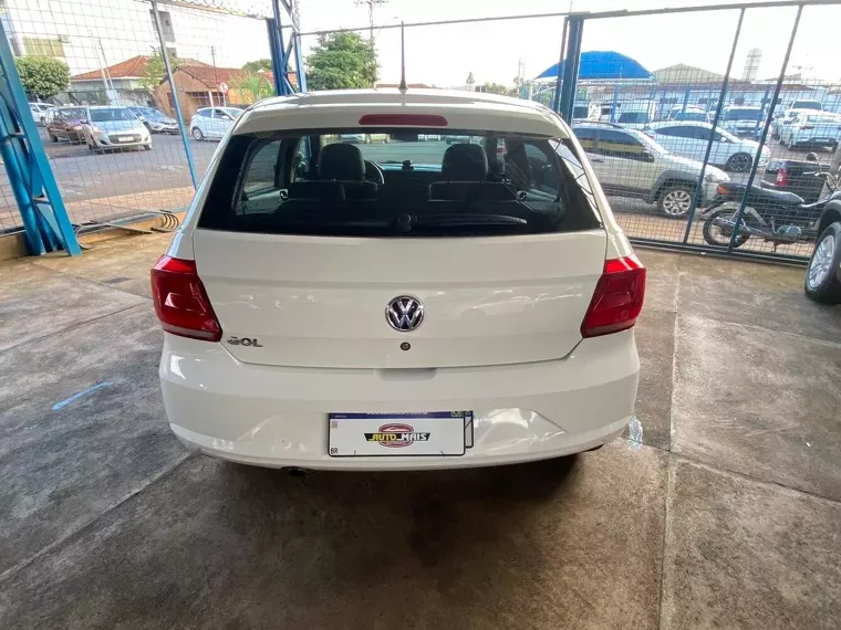 Volkswagen Gol Branco 2