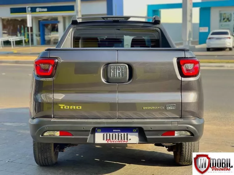 Fiat Toro Cinza 4