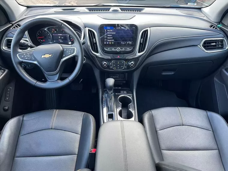 Chevrolet Equinox Branco 10