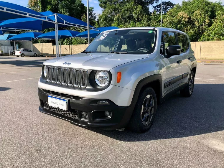 Jeep Renegade Prata 13