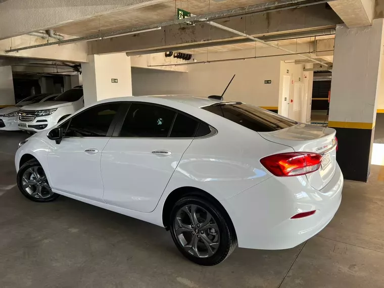 Chevrolet Cruze Branco 16