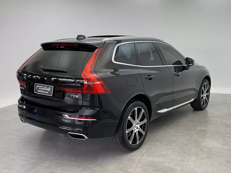 Volvo XC60 Preto 6