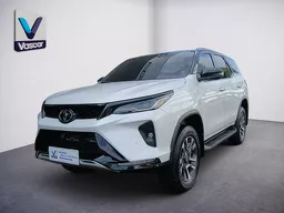 Toyota Hilux SW4