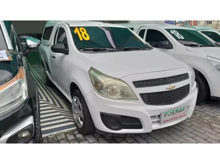 Chevrolet Montana Branco 6