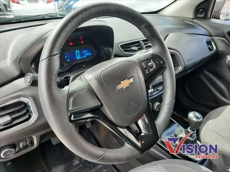 Chevrolet Prisma Cinza 15