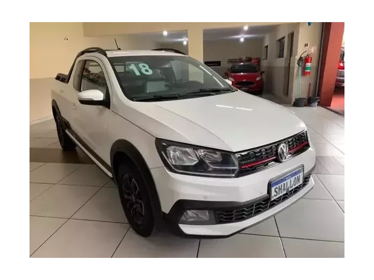 Volkswagen Saveiro Branco 4