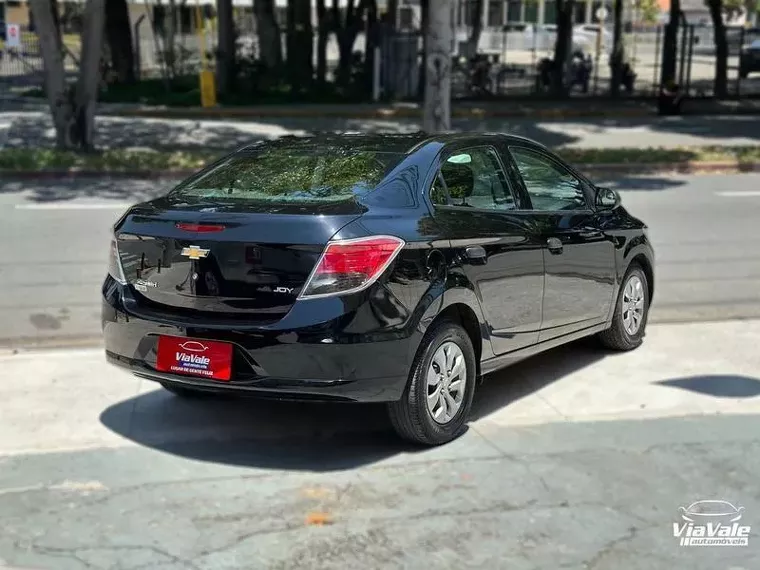 Chevrolet Prisma Preto 10