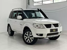Mitsubishi Pajero TR4
