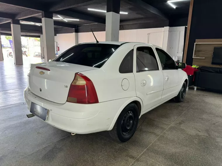 Chevrolet Corsa Branco 7