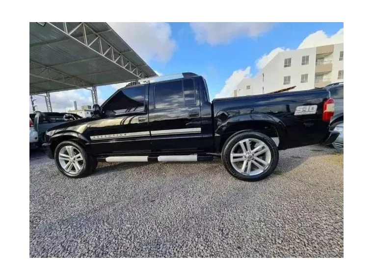 Chevrolet S10 Preto 4