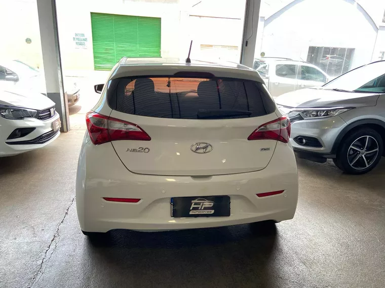 Hyundai HB20 Branco 3