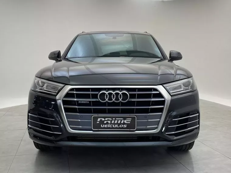 Audi Q5 Cinza 12