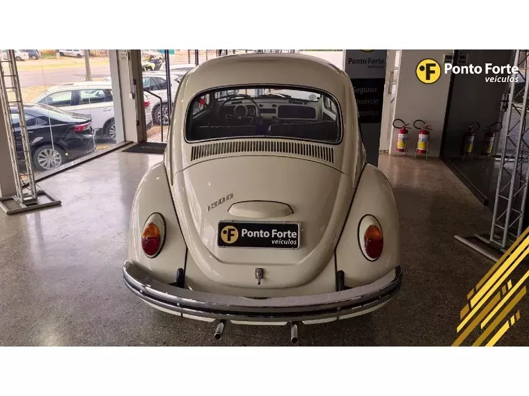 Volkswagen Fusca Branco 6