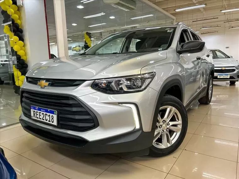 Chevrolet Tracker Prata 11