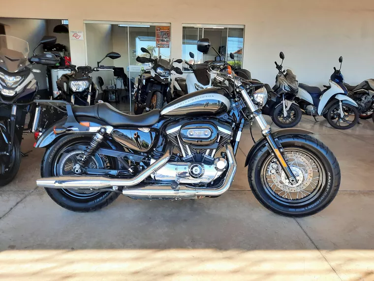 Harley-Davidson Sportster 1200 Preto 1