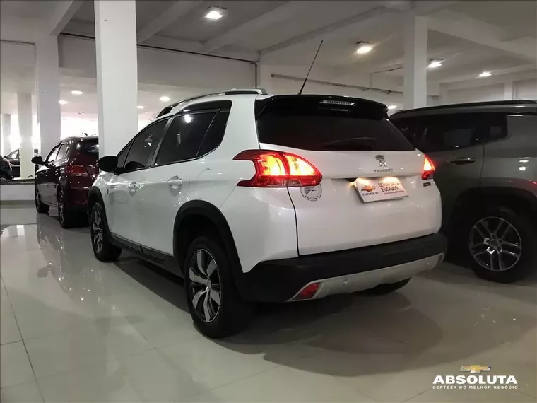 Peugeot 2008 Branco 4