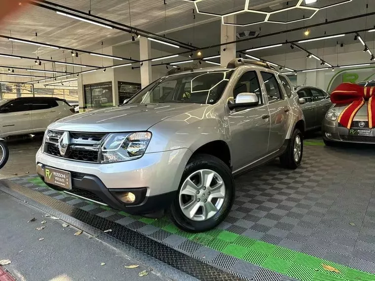 Renault Duster Prata 1