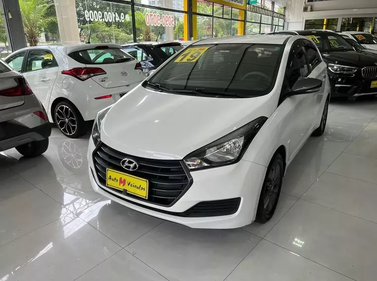 Hyundai HB20 Branco 13