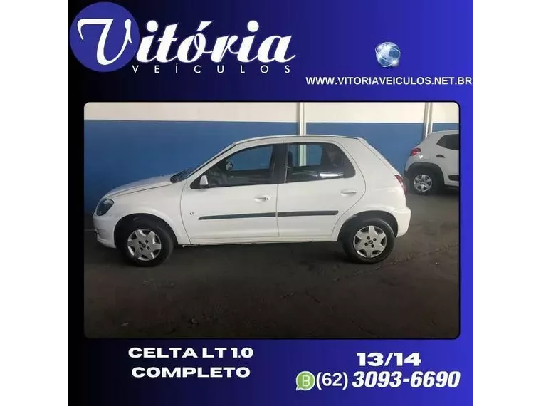 Chevrolet Celta Branco 10