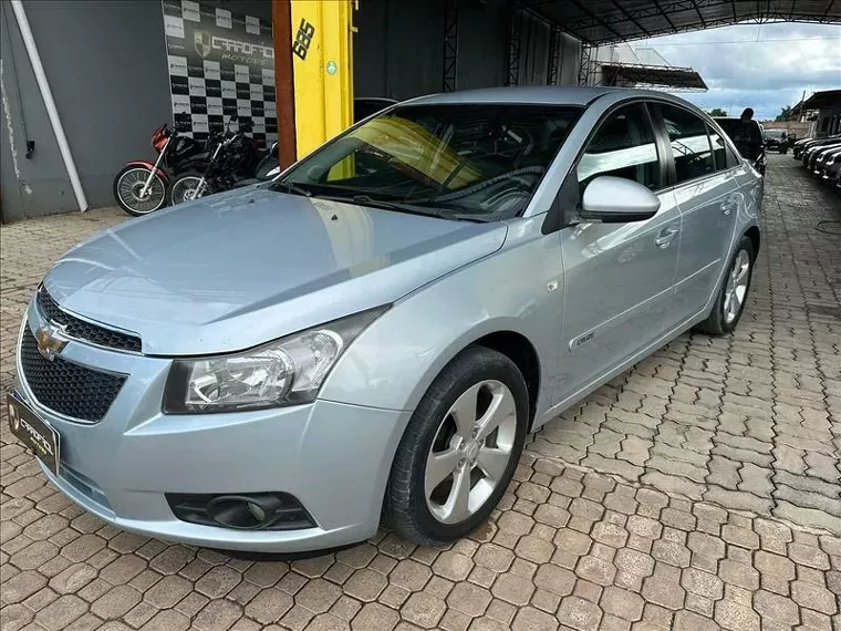 Chevrolet Cruze Prata 3