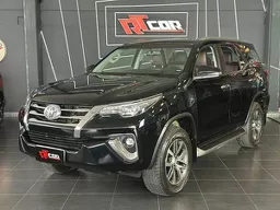 Toyota Hilux SW4