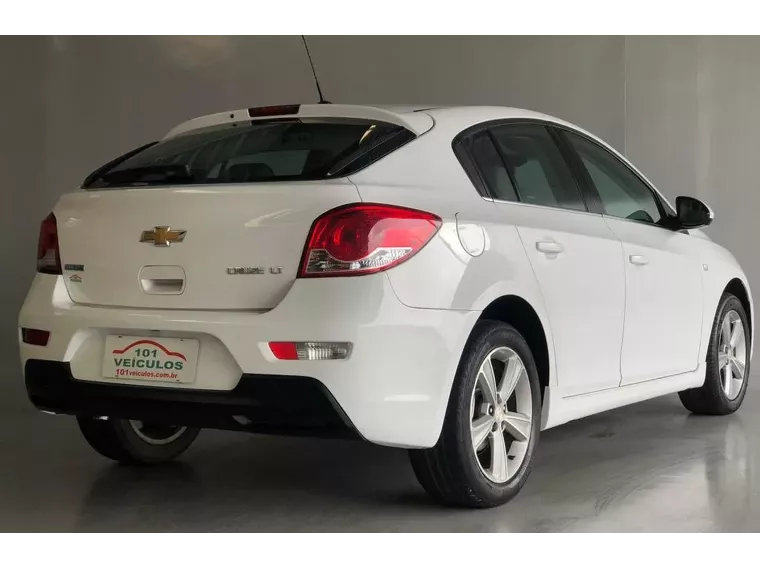 Chevrolet Cruze Branco 16