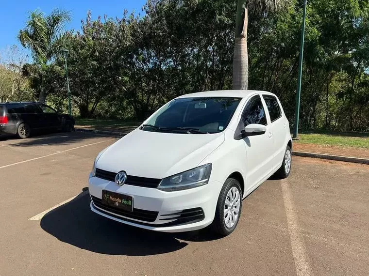 Volkswagen Fox Branco 1